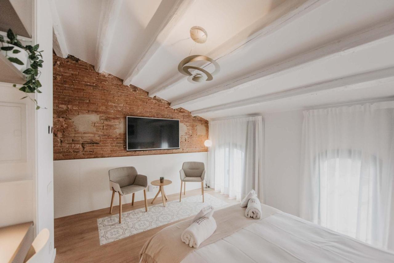 Petit Luxe Volta Bed & Breakfast ตาราสซา ภายนอก รูปภาพ
