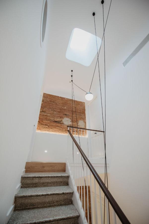 Petit Luxe Volta Bed & Breakfast ตาราสซา ภายนอก รูปภาพ