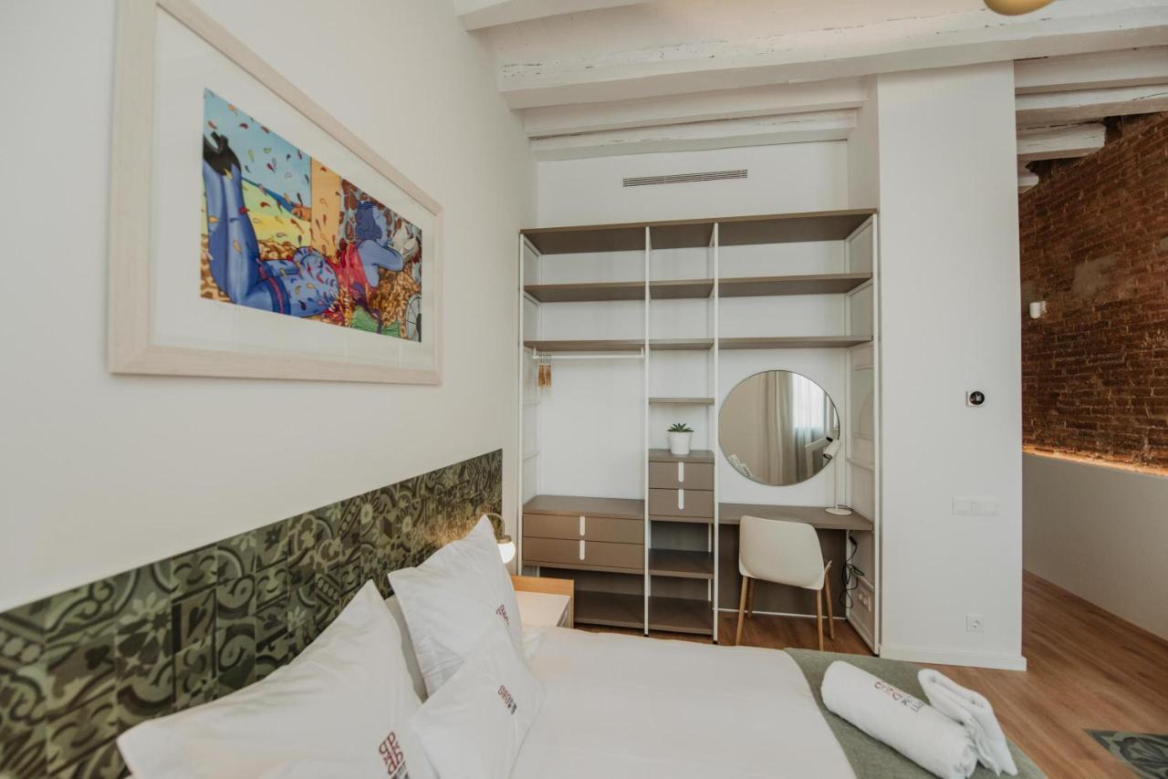 Petit Luxe Volta Bed & Breakfast ตาราสซา ภายนอก รูปภาพ