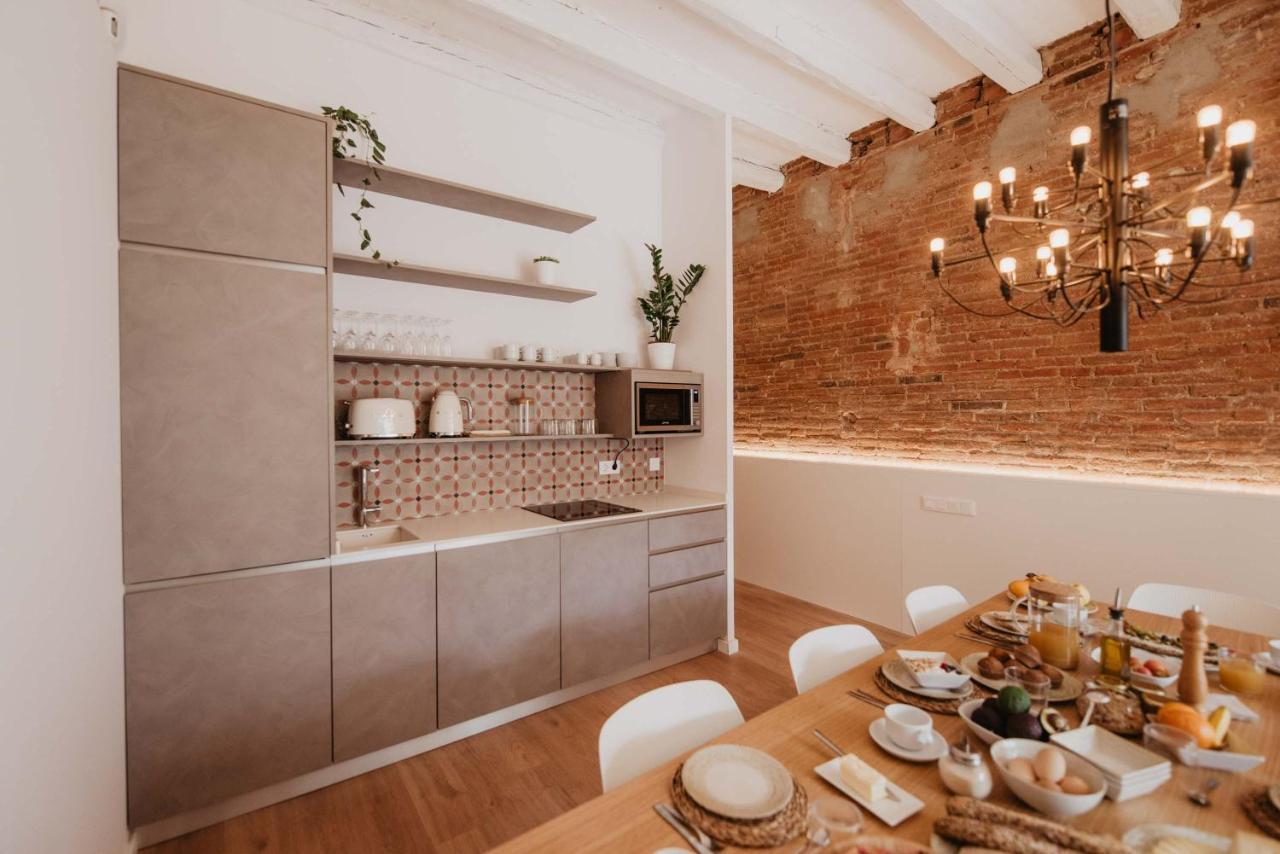 Petit Luxe Volta Bed & Breakfast ตาราสซา ภายนอก รูปภาพ